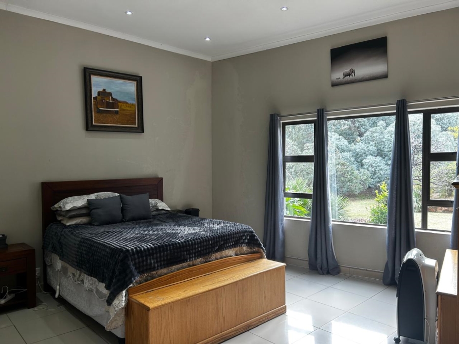 12 Bedroom Property for Sale in Boschfontein Gauteng